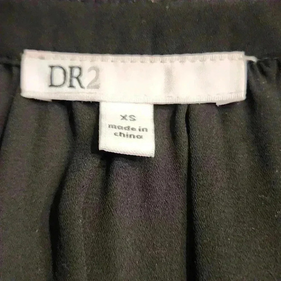 DR2 Lightweight Romper - Picture 8 of 11